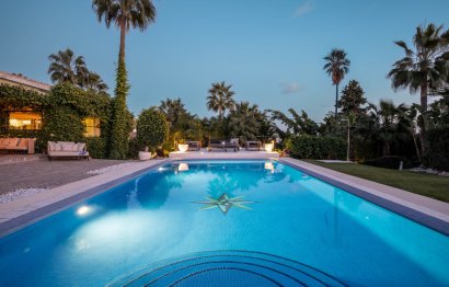 Resale - House - Detached Villa - Marbella - Nueva Andalucia