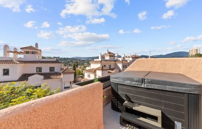 Resale - House - Townhouse - Marbella - Nueva Andalucia