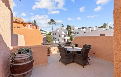 Resale - House - Townhouse - Marbella - Nueva Andalucia