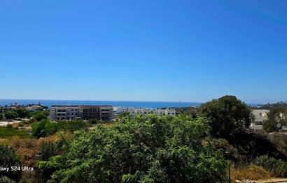 Resale - Apartment - Middle Floor Apartment - Estepona - Estepona Centro