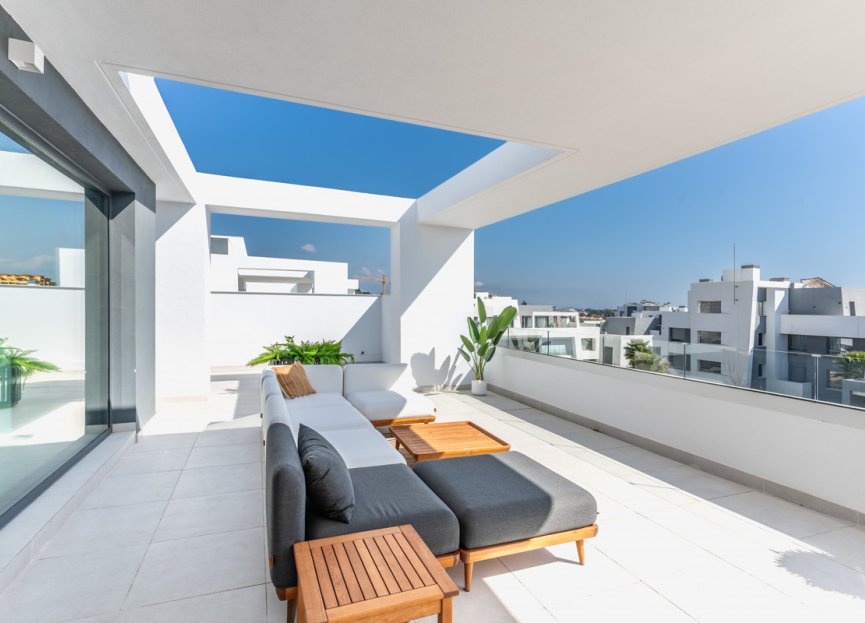 Resale - Apartment - Penthouse - Estepona - Estepona Centro