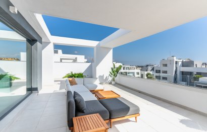 Resale - Apartment - Penthouse - Estepona - Estepona Centro