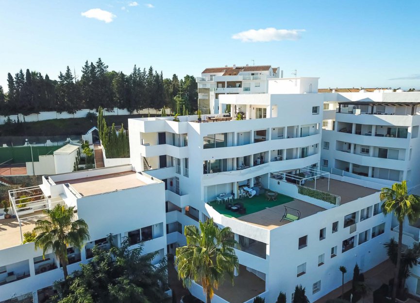 Resale - Apartment - Penthouse - Marbella - Nueva Andalucia