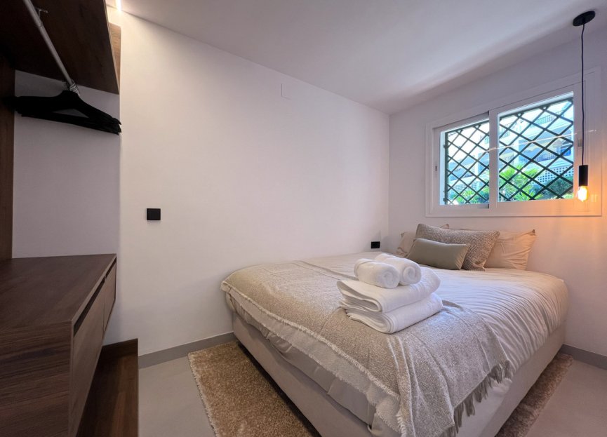 Resale - Apartment - Penthouse - Marbella - Nueva Andalucia