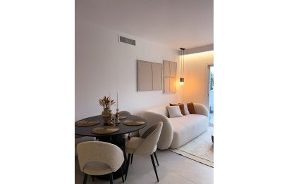 Resale - Apartment - Penthouse - Marbella - Nueva Andalucia