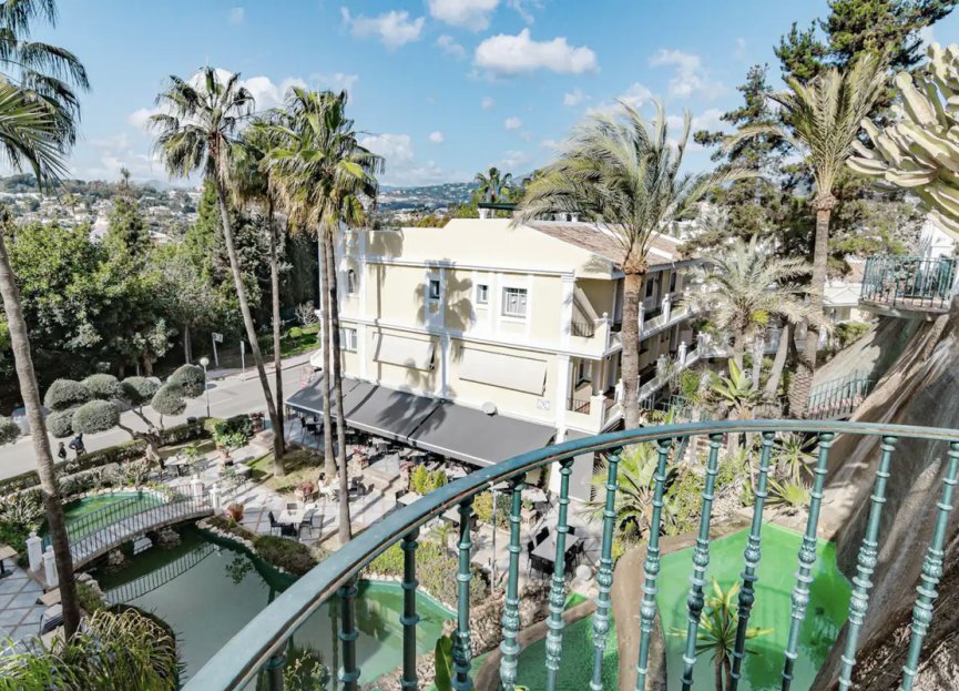 Resale - Apartment - Penthouse - Marbella - Nueva Andalucia