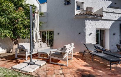 Resale - House - Townhouse - Marbella - Nueva Andalucia