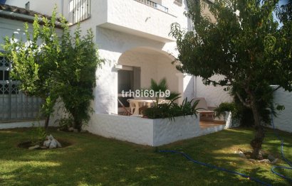 Resale - House - Semi-Detached House - Estepona - Benavista