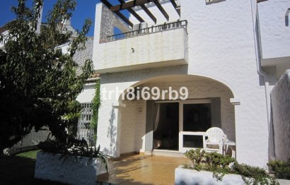 Resale - House - Semi-Detached House - Estepona - Benavista