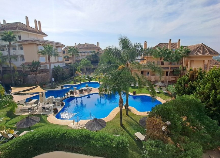 Resale - Apartment - Duplex - Marbella - Nueva Andalucia