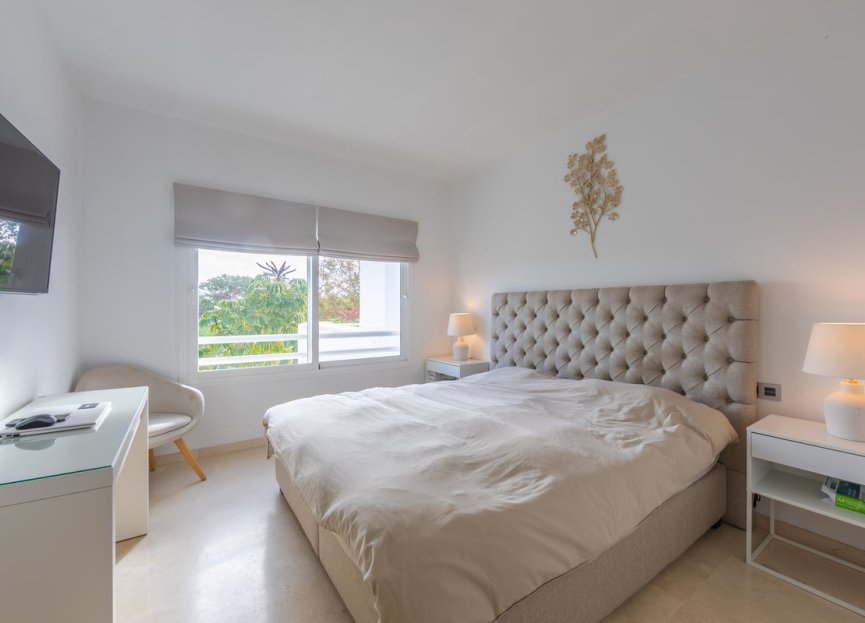 Resale - Apartment - Top Floor Apartment - Casares - Casares Centro