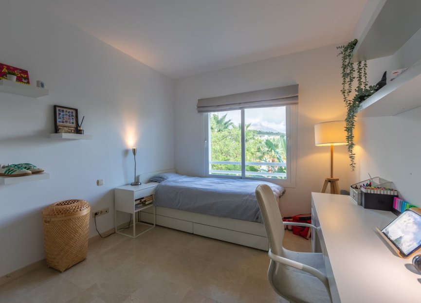 Reventa - Apartment - Top Floor Apartment - Casares - Casares Centro