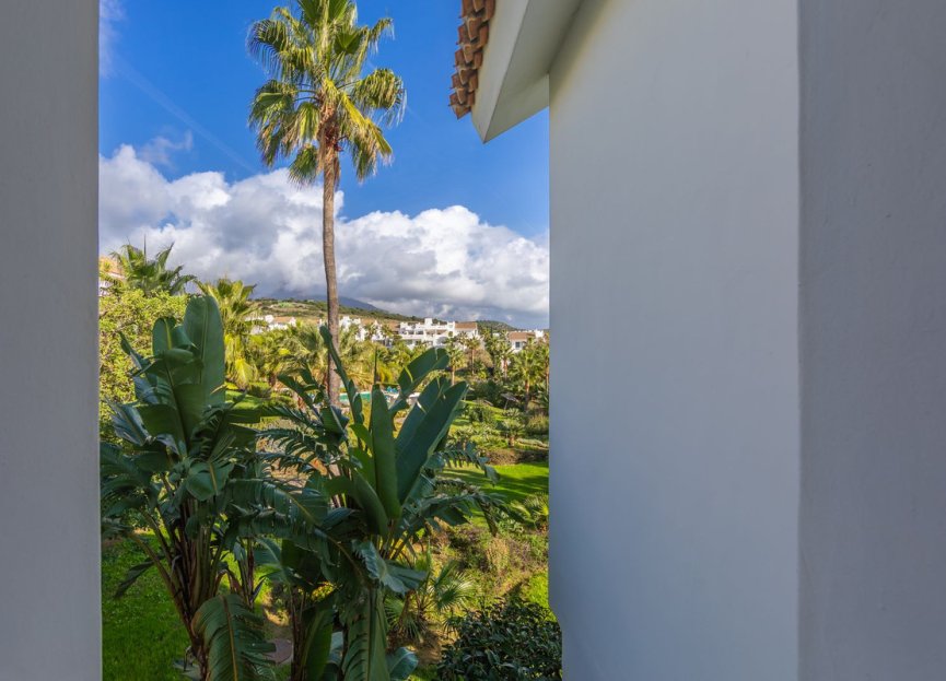 Resale - Apartment - Top Floor Apartment - Casares - Casares Centro