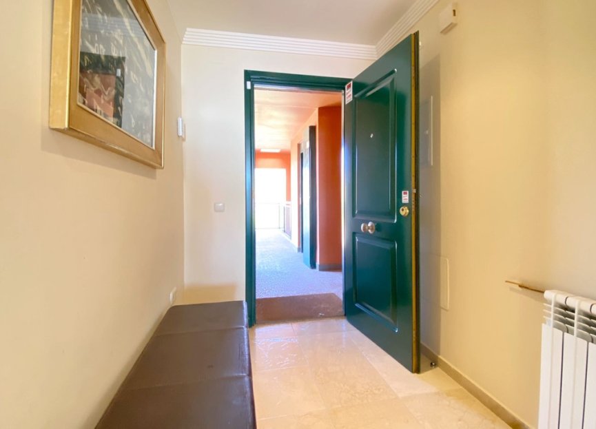 Resale - Apartment - Top Floor Apartment - Marbella - Marbella Centro