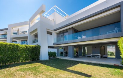 Resale - Apartment - Ground Floor Apartment - Estepona - Selwo