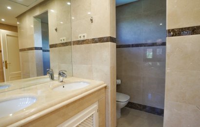 Resale - Apartment - Penthouse - Marbella - Puerto Banús