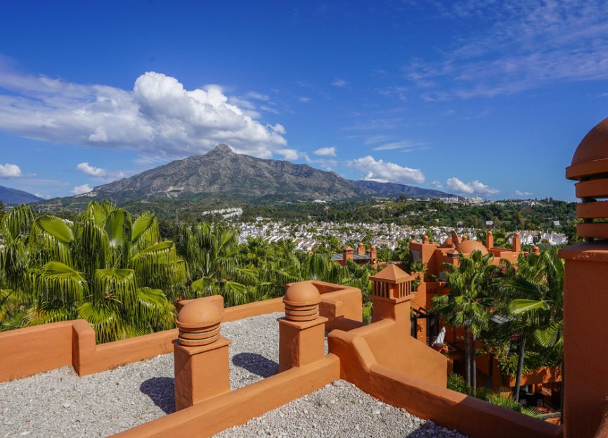 Resale - Apartment - Penthouse - Marbella - Puerto Banús