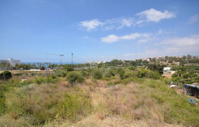 Resale - Plot - Land with Ruin - Estepona - Estepona Centro