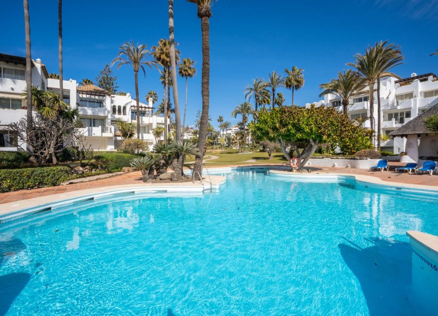 Resale - Apartment - Ground Floor Apartment - Estepona - Estepona Centro