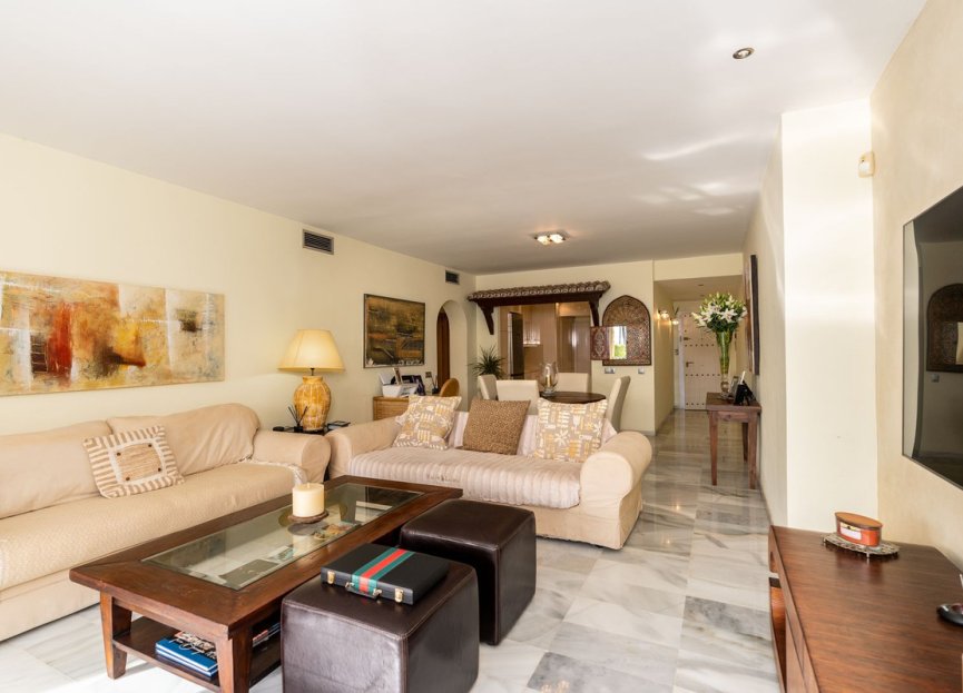 Resale - Apartment - Ground Floor Apartment - Estepona - Estepona Centro