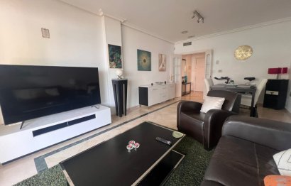 Resale - Apartment - Ground Floor Apartment - Marbella - The Golden Mile