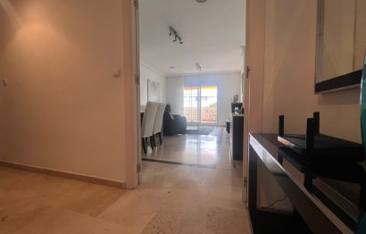 Resale - Apartment - Ground Floor Apartment - Marbella - The Golden Mile