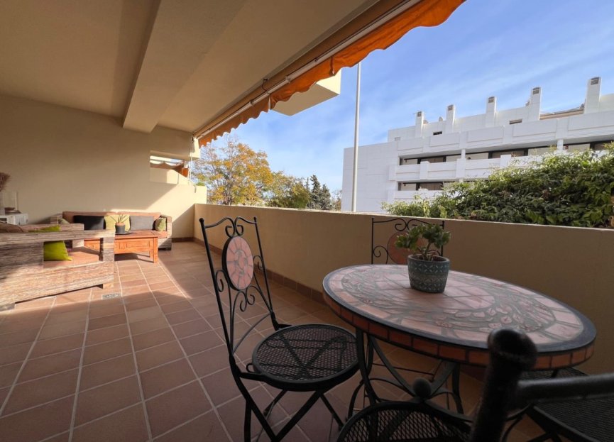 Resale - Apartment - Ground Floor Apartment - Marbella - The Golden Mile