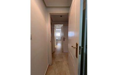 Resale - Apartment - Ground Floor Apartment - Marbella - The Golden Mile