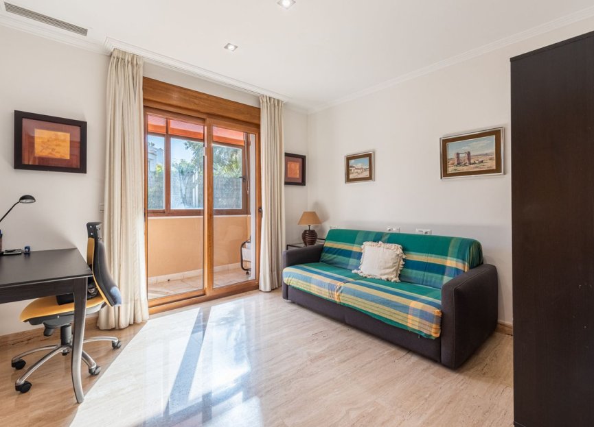 Resale - Apartment - Middle Floor Apartment - Marbella - The Golden Mile