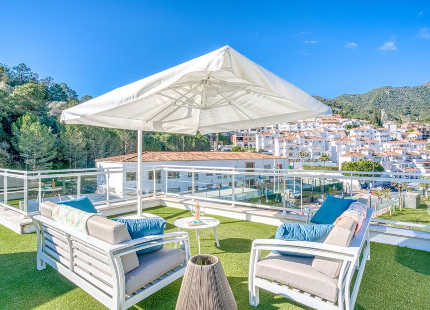 Resale - Apartment - Penthouse - Benahavís - Benahavís Centro