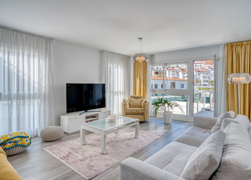 Reventa - Apartment - Penthouse - Benahavís - Benahavís Centro