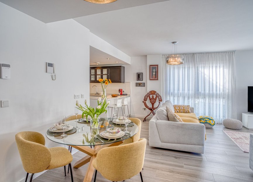 Resale - Apartment - Penthouse - Benahavís - Benahavís Centro