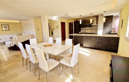 Resale - Apartment - Middle Floor Apartment - Fuengirola - Fuengirola Centro