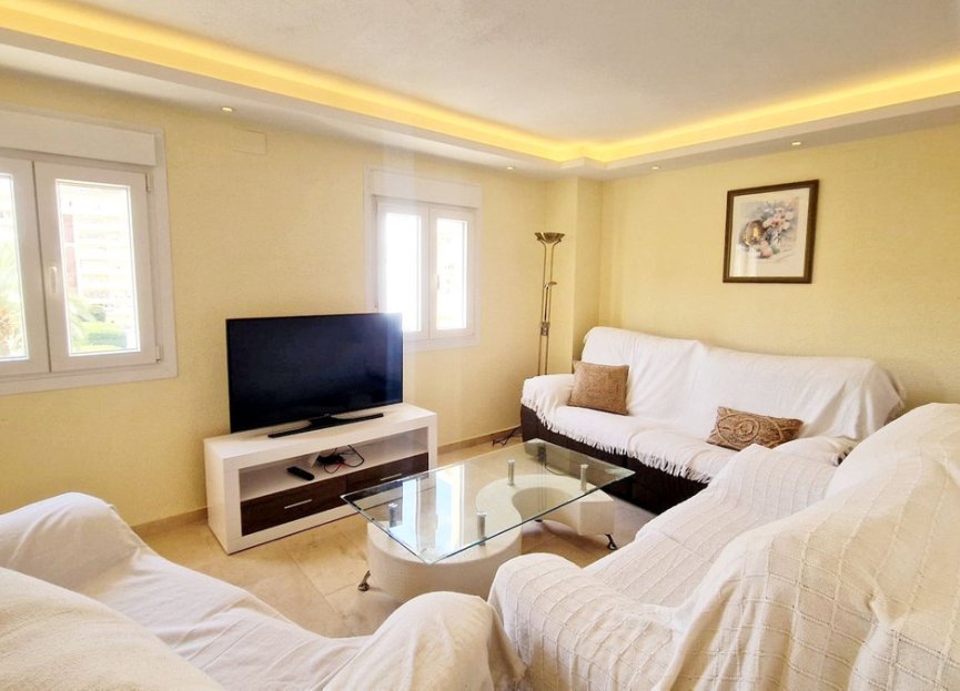 Resale - Apartment - Middle Floor Apartment - Fuengirola - Fuengirola Centro