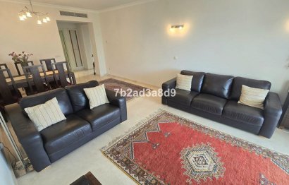 Resale - Apartment - Middle Floor Apartment - Benahavís - La Quinta