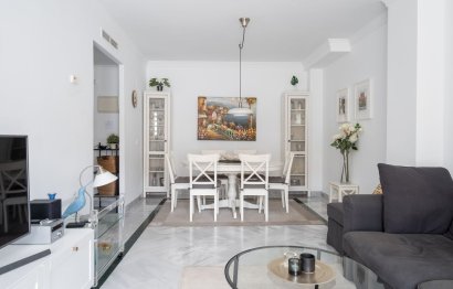 Resale - Apartment - Top Floor Apartment - Marbella - Nueva Andalucia