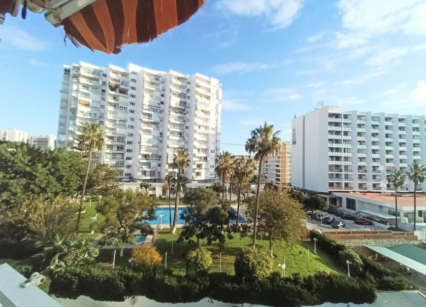 Resale - Apartment - Middle Floor Apartment - Benalmádena - Benalmadena Centro