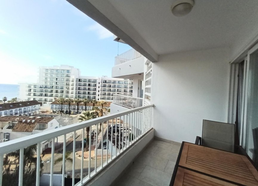 Resale - Apartment - Middle Floor Apartment - Benalmádena - Benalmadena Centro