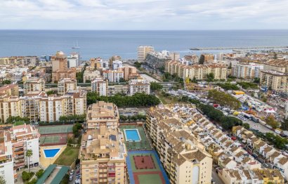 Resale - Apartment - Middle Floor Apartment - Fuengirola - Fuengirola Centro