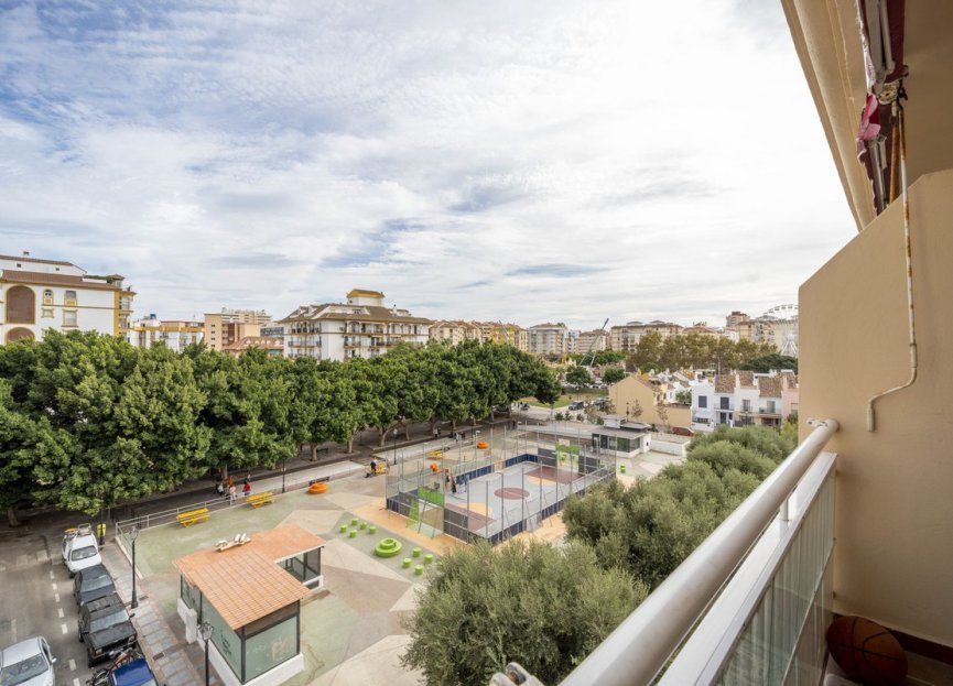 Resale - Apartment - Middle Floor Apartment - Fuengirola - Fuengirola Centro