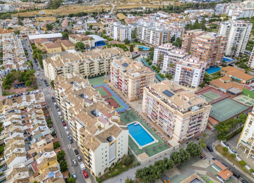 Resale - Apartment - Middle Floor Apartment - Fuengirola - Fuengirola Centro