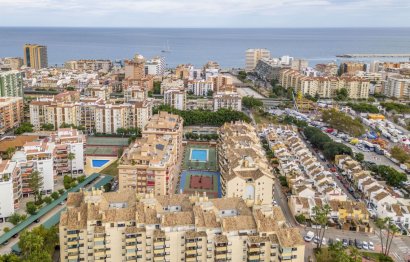 Resale - Apartment - Middle Floor Apartment - Fuengirola - Fuengirola Centro