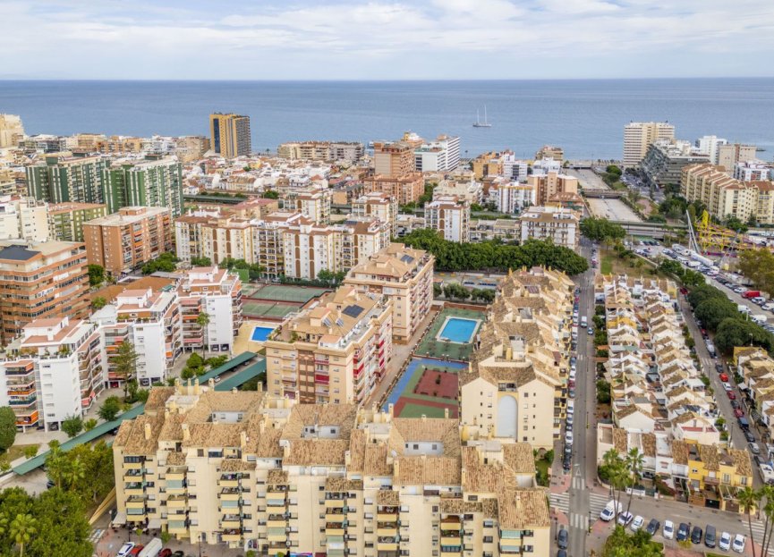 Resale - Apartment - Middle Floor Apartment - Fuengirola - Fuengirola Centro