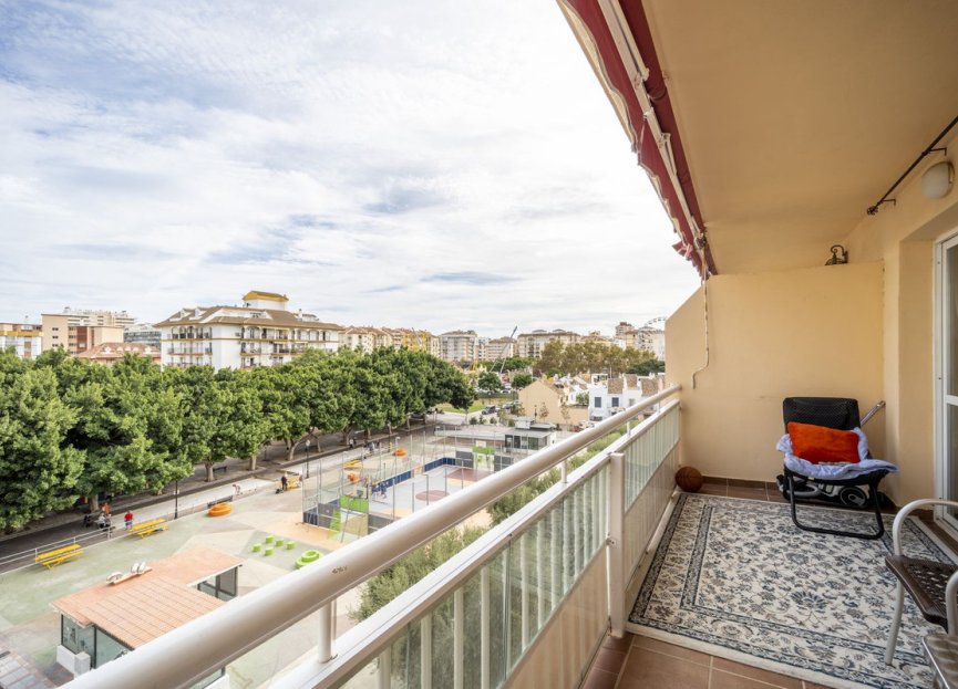 Resale - Apartment - Middle Floor Apartment - Fuengirola - Fuengirola Centro