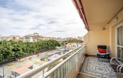 Resale - Apartment - Middle Floor Apartment - Fuengirola - Fuengirola Centro