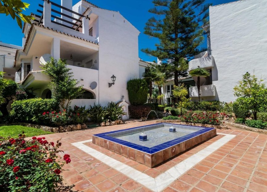 Resale - Apartment - Penthouse - Marbella - Nueva Andalucia