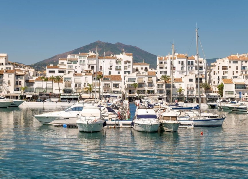 Resale - Apartment - Penthouse - Marbella - Nueva Andalucia