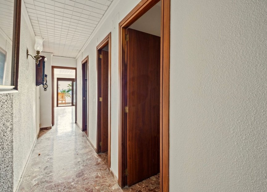 Resale - Apartment - Middle Floor Apartment - Fuengirola - Fuengirola Centro