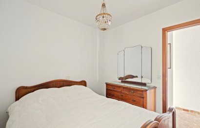 Resale - Apartment - Middle Floor Apartment - Fuengirola - Fuengirola Centro