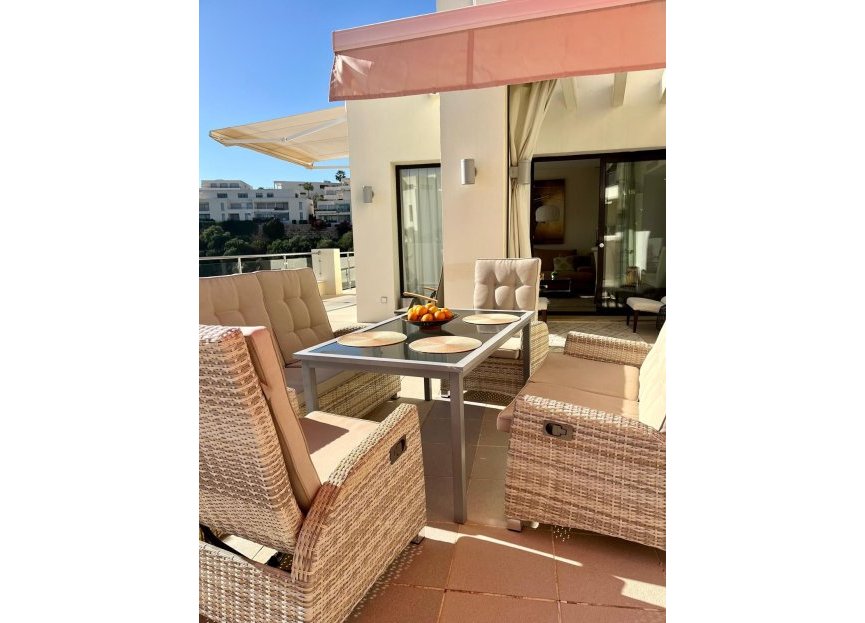 Resale - Apartment - Penthouse - Marbella - Altos de los Monteros